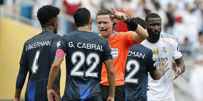 Cabral: “A Rüdiger ho detto ‘codardo di m... alzati! Mi stava facendo un segno…” 2 Cabral: “A Rüdiger ho detto ‘codardo di m... alzati! Mi stava facendo un segno…”