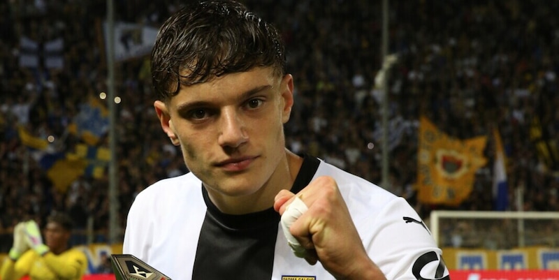 Leoni, scatto Milan: sì di Allegri, sorpasso di Tare all’Inter. Si lavora pure su Xhaka e Guerra 1 Leoni, scatto Milan: sì di Allegri, sorpasso di Tare all’Inter. Si lavora pure su Xhaka e Guerra