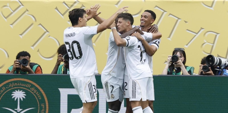 Tutto facile per il Real Madrid contro il Pachuca. Inzaghi fermato dal Salisburgo 4 Tutto facile per il Real Madrid contro il Pachuca. Inzaghi fermato dal Salisburgo