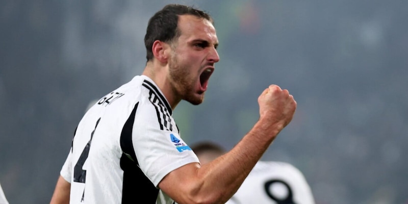Gatti, gli agenti a cena col Napoli: i milioni sul piatto e la replica della Juventus 1 Gatti, gli agenti a cena col Napoli: i milioni sul piatto e la replica della Juventus