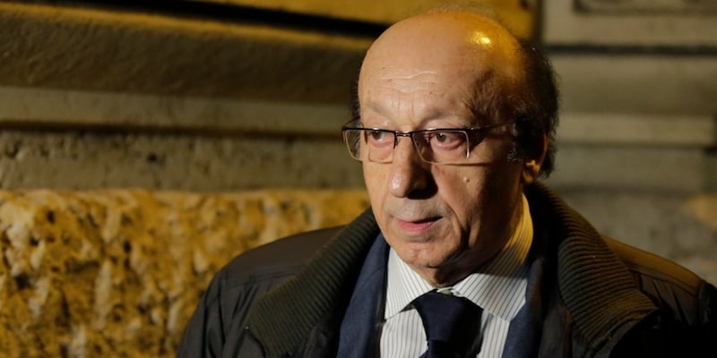 Moggi avverte Comolli: "La Juve non è il Tolosa. Conte smaniava per tornare, me l'ha detto" 1 Moggi avverte Comolli: "La Juve non è il Tolosa. Conte smaniava per tornare, me l'ha detto"