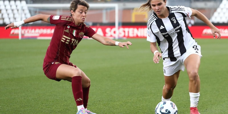 Calcio femminile, c'è un'Italia che ride: dai mondiali under 20 al trasferimento record di Cantore 3 Calcio femminile, c'è un'Italia che ride: dai mondiali under 20 al trasferimento record di Cantore
