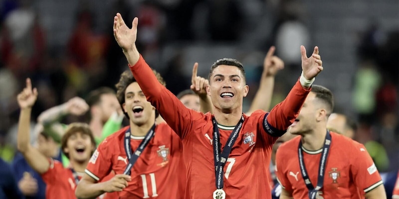 Infinito CR7: rinnovo monstre con l’Al Nassr, obiettivo Mondiale (quello vero) 2 Infinito CR7: rinnovo monstre con l’Al Nassr, obiettivo Mondiale (quello vero)