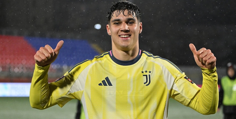 Adzic dipende da Tudor e il messaggio alla Juve è chiaro: "Ci riuscirò" 1 Adzic dipende da Tudor e il messaggio alla Juve è chiaro: "Ci riuscirò"