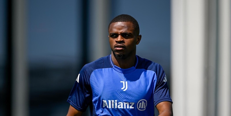 Pierre Kalulu resta alla Juventus: riscatto ufficiale dal Milan nel giorno del suo compleanno 2 Pierre Kalulu resta alla Juventus: riscatto ufficiale dal Milan nel giorno del suo compleanno
