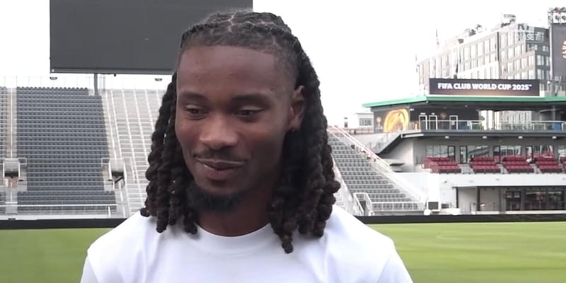 Thuram, la gaffe di Douglas Luiz e la risposta di Marcus: "Gli ha detto..." 1 Thuram, la gaffe di Douglas Luiz e la risposta di Marcus: "Gli ha detto..."