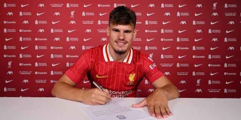 Liverpool, ufficiale l'arrivo di Kerkez: il comunicato 2 Liverpool, ufficiale l'arrivo di Kerkez: il comunicato
