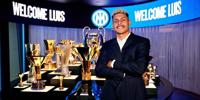 "Inter, vinciamo il Mondiale per Club": Luis Henrique ufficiale, si presenta così 1 "Inter, vinciamo il Mondiale per Club": Luis Henrique ufficiale, si presenta così