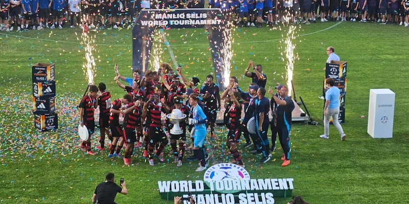 Torneo Manlio Selis, vince il Flamengo. La lettera dei ragazzi ucraini emoziona tutti 3 Torneo Manlio Selis, vince il Flamengo. La lettera dei ragazzi ucraini emoziona tutti