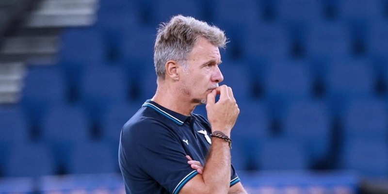 La Lazio saluta Baroni con un comunicato: "Grazie mister". Ora via al Sarri-bis 2 La Lazio saluta Baroni con un comunicato: "Grazie mister". Ora via al Sarri-bis