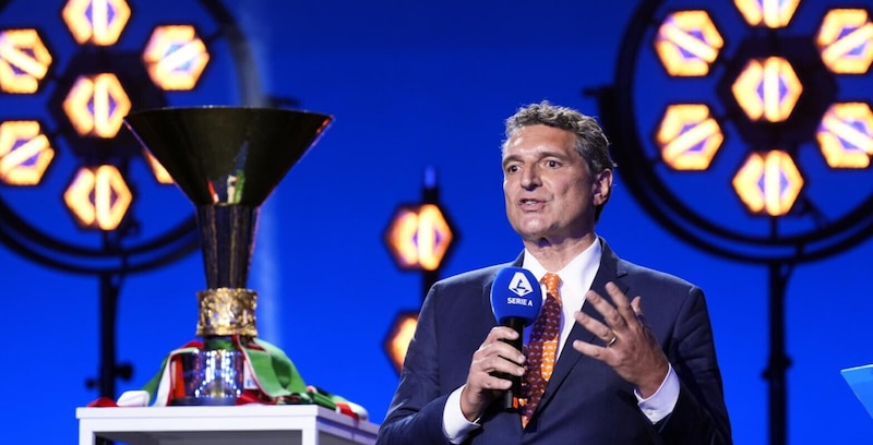 Serie A, anticipi e posticipi delle prime tre giornate: ecco le date e gli orari ufficiali 3 Serie A, anticipi e posticipi delle prime tre giornate: ecco le date e gli orari ufficiali