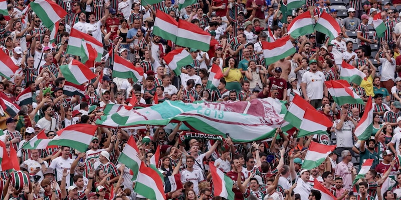 Fa irruzione nella stanza d'hotel della Fluminense per... dormire: l'assurda storia dal Mondiale per Club 3 Fa irruzione nella stanza d'hotel della Fluminense per... dormire: l'assurda storia dal Mondiale per Club
