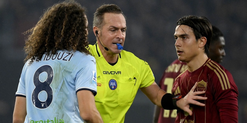 Dybala: "Guendouzi ha la lingua lunga. Lo ha fatto anche con Soulé e io..." 1 Dybala: "Guendouzi ha la lingua lunga. Lo ha fatto anche con Soulé e io..."