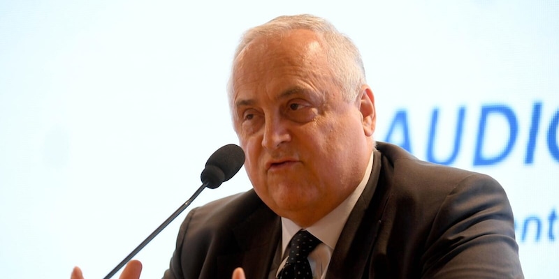 Lotito approva il riconoscimento facciale negli stadi: "Bisogna distinguere il tifoso e il delinquente" 4 Lotito approva il riconoscimento facciale negli stadi: "Bisogna distinguere il tifoso e il delinquente"