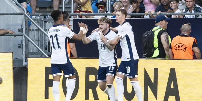 Europei Under 21, l'Inghilterra batte l'Olanda e vola in finale 2 Europei Under 21, l'Inghilterra batte l'Olanda e vola in finale