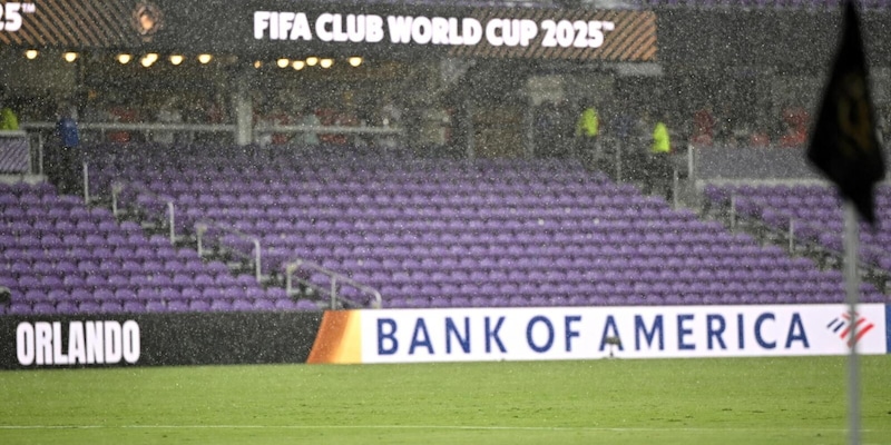 Mondial flop: stadi riempiti solo per il 54,78%. In Serie A il tasso è del 92,4% 2 Mondial flop: stadi riempiti solo per il 54,78%. In Serie A il tasso è del 92,4%