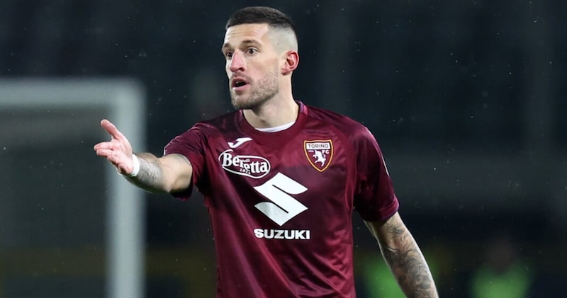Biraghi, dubbi sul Torino: il ritorno alla Fiorentina lo tenta 2 Biraghi, dubbi sul Torino: il ritorno alla Fiorentina lo tenta