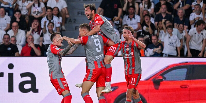 La Cremonese torna in Serie A! Spezia ko 3-2 nella finale playoff 1 La Cremonese torna in Serie A! Spezia ko 3-2 nella finale playoff
