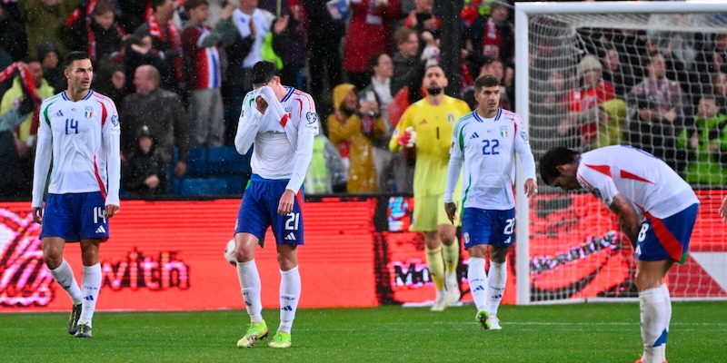 Disastro Italia, Spalletti umiliato in Norvegia: rischiamo di saltare il terzo Mondiale! 1 Disastro Italia, Spalletti umiliato in Norvegia: rischiamo di saltare il terzo Mondiale!