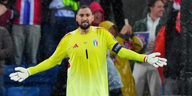 Batosta Italia, Donnarumma di fuoco: "Facciamoci un esame di coscienza, non è accettabile..." 3 Batosta Italia, Donnarumma di fuoco: "Facciamoci un esame di coscienza, non è accettabile..."