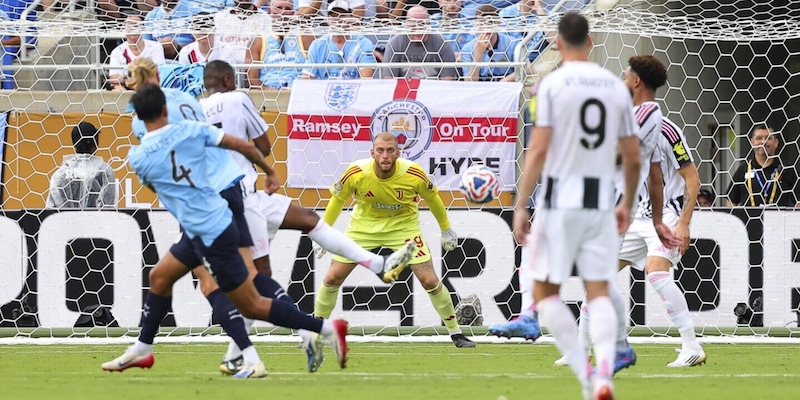 Crollo Juve, strapotere City: esame di realtà e mercato. Ma il Mondiale inizia ora 1 Crollo Juve, strapotere City: esame di realtà e mercato. Ma il Mondiale inizia ora