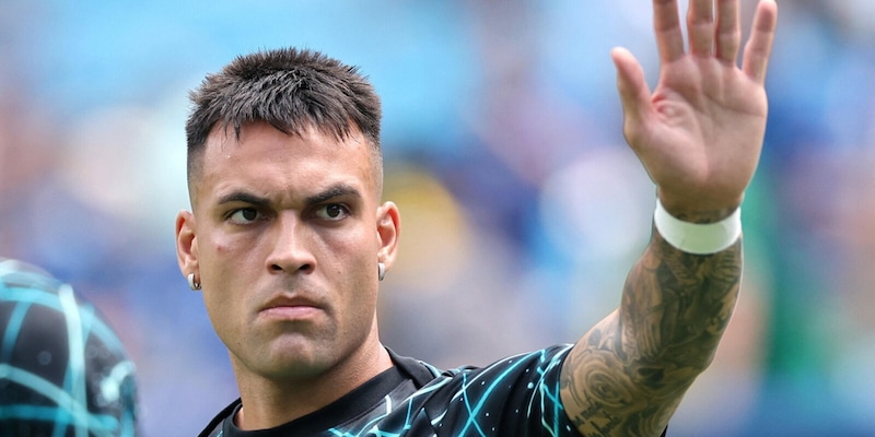 Lautaro durissimo in diretta, volano gli stracci in casa Inter: "Mandate via chi vuole andarsene" 1 Lautaro durissimo in diretta, volano gli stracci in casa Inter: "Mandate via chi vuole andarsene"