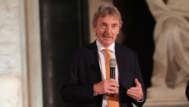 Boniek apre alla Roma: "Mi piacerebbe tornare, ma dipende dai Friedkin" 4 Boniek apre alla Roma: "Mi piacerebbe tornare, ma dipende dai Friedkin"