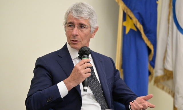 Abodi: "Ranieri ha forti principi morali. Strane le modalità del distacco da Spalletti" 1 Abodi: "Ranieri ha forti principi morali. Strane le modalità del distacco da Spalletti"