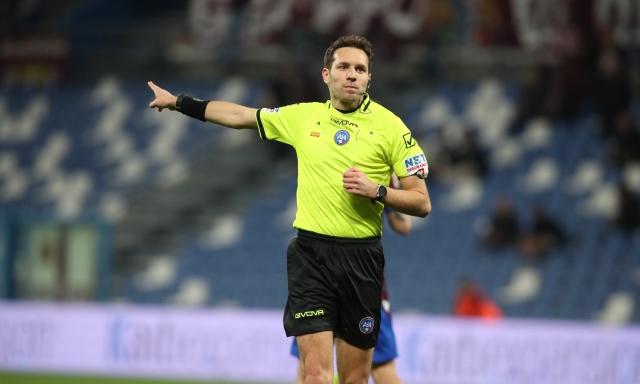 Bodycam sul viso e Var per tutti: l'arbitro non è mai stato così tecnologico 1 Bodycam sul viso e Var per tutti: l'arbitro non è mai stato così tecnologico