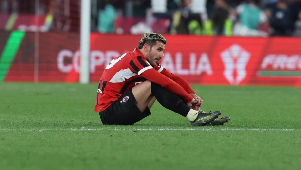 Milan-Theo, siamo ai saluti: rifiuta il rinnovo al ribasso e chiede di essere ceduto 4 Milan-Theo, siamo ai saluti: rifiuta il rinnovo al ribasso e chiede di essere ceduto