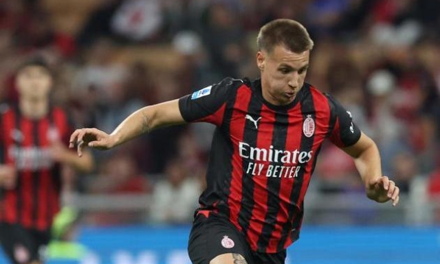 Milan, che fai con Camarda? Allegri vuole vederlo, poi ci sono tre strade 4 Milan, che fai con Camarda? Allegri vuole vederlo, poi ci sono tre strade