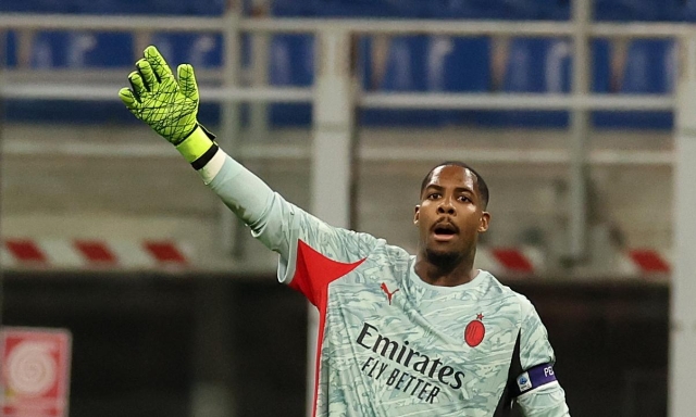 Il Chelsea piomba su Maignan: i Blues trattano col Milan, vogliono il portiere al Mondiale per club 1 Il Chelsea piomba su Maignan: i Blues trattano col Milan, vogliono il portiere al Mondiale per club