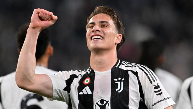 Yildiz, i tifosi premiano la rete nel derby come gol della stagione 2024/25 1 Yildiz, i tifosi premiano la rete nel derby come gol della stagione 2024/25