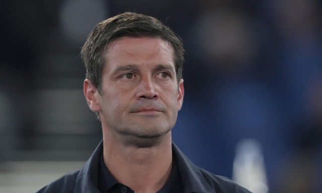 Inter, domani è il Chivu day. Lo staff, la difesa a tre, i fratelli Esposito: ripartirà così 4 Inter, domani è il Chivu day. Lo staff, la difesa a tre, i fratelli Esposito: ripartirà così