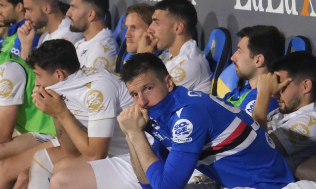 I tifosi del Genoa comprano migliaia di biglietti per Samp-Salernitana: la società li annulla 1 I tifosi del Genoa comprano migliaia di biglietti per Samp-Salernitana: la società li annulla