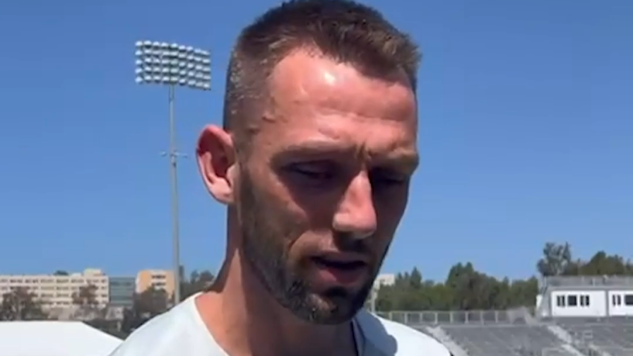 De Vrij: "Chivu è molto deciso, ecco come cambierà il nostro gioco" 3 De Vrij: "Chivu è molto deciso, ecco come cambierà il nostro gioco"