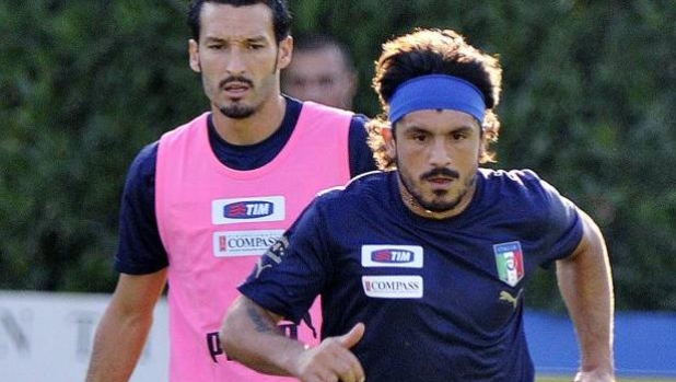 Zambrotta: "Con me, Ringhio, Gigi e Bonucci bisogna ritrovare la voglia d'azzurro" 1 Zambrotta: "Con me, Ringhio, Gigi e Bonucci bisogna ritrovare la voglia d'azzurro"