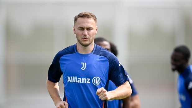 Koopmeiners: "Juve, scusa il ritardo. Mi sento in debito, dimostrerò chi sono" 2 Koopmeiners: "Juve, scusa il ritardo. Mi sento in debito, dimostrerò chi sono"