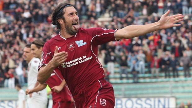 Bonazzoli: "A 14 anni facevo il fabbro, a 27 ero in Nazionale. Segnavo quanto Toni, ma..." 2 Bonazzoli: "A 14 anni facevo il fabbro, a 27 ero in Nazionale. Segnavo quanto Toni, ma..."