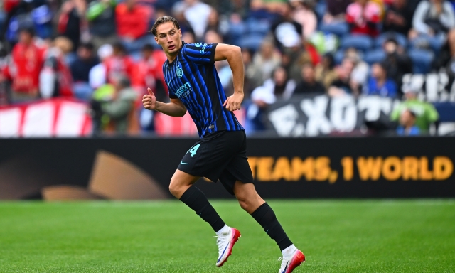 Pio Esposito: "Dal playoff di B al Mondiale con l'Inter, che orgoglio. E mio fratello Seba..." 4 Pio Esposito: "Dal playoff di B al Mondiale con l'Inter, che orgoglio. E mio fratello Seba..."