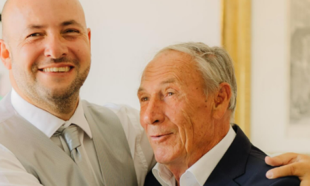 "Ricorderemo il silenzio degli amici". La foto e il post polemico del figlio di Zeman 1 "Ricorderemo il silenzio degli amici". La foto e il post polemico del figlio di Zeman