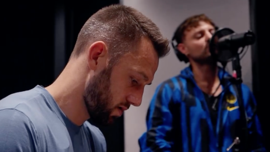 Merk & Kremont: "De Vrij ha suonato il piano con noi e..." 1 Merk & Kremont: "De Vrij ha suonato il piano con noi e..."