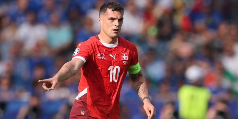 Xhaka dice sì a Comolli, serve l’incastro: la Juve aspetta due uscite 1 Xhaka dice sì a Comolli, serve l’incastro: la Juve aspetta due uscite