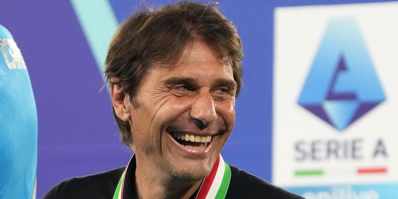 Da De Bruyne a Lukaku e McTominay: Conte prepara il primo allenamento della nuova stagione del Napoli 2 Da De Bruyne a Lukaku e McTominay: Conte prepara il primo allenamento della nuova stagione del Napoli