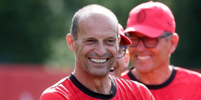 Allegri carica il Milan: "Non guardiamoci dietro, l'obiettivo è tornare in Champions. E sul mercato..." 2 Allegri carica il Milan: "Non guardiamoci dietro, l'obiettivo è tornare in Champions. E sul mercato..."