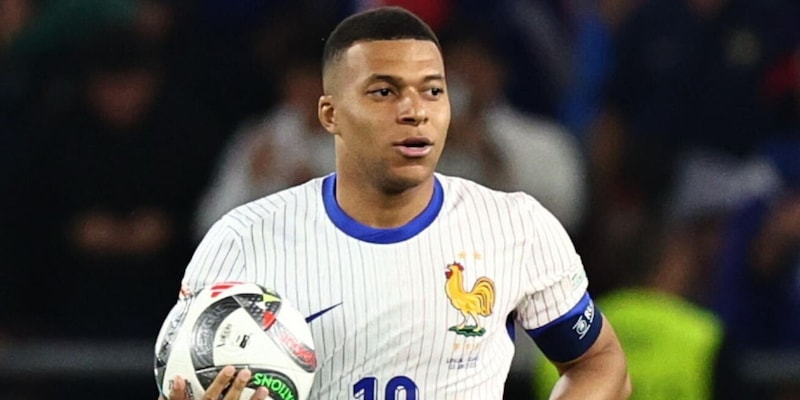 Mbappé, al Real per ora arriva solo la consacrazione del marketing: è il nuovo numero 10 del Madrid 1 Mbappé, al Real per ora arriva solo la consacrazione del marketing: è il nuovo numero 10 del Madrid