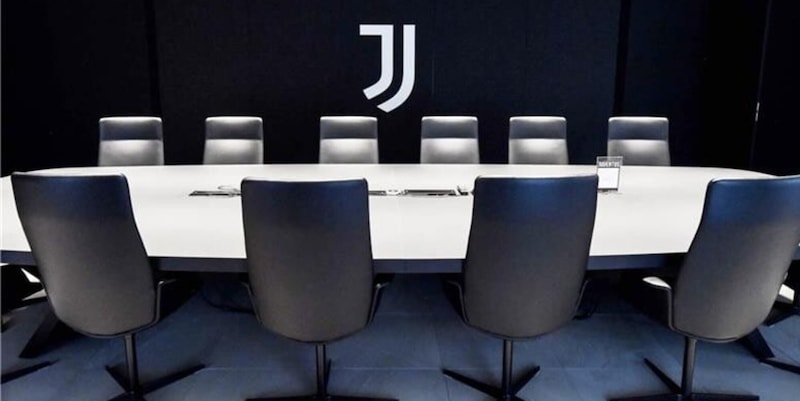 Juve, scandite anche le tappe finanziarie: la data del CdA per l'approvazione del bilancio 1 Juve, scandite anche le tappe finanziarie: la data del CdA per l'approvazione del bilancio