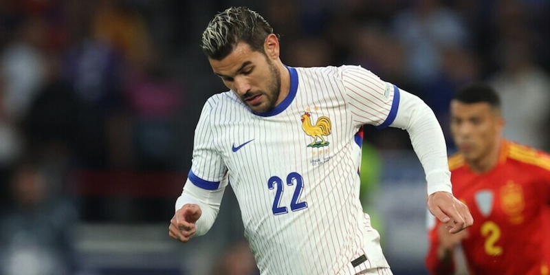 Il Milan di Allegri senza Theo Hernandez: Inzaghi lo aspetta all'Al Hilal