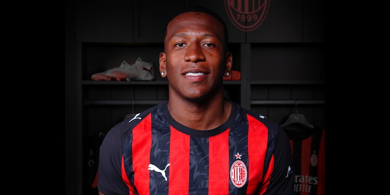 Estupinan è un nuovo giocatore del Milan, è ufficiale: i dettagli del contratto 4 Estupinan è un nuovo giocatore del Milan, è ufficiale: i dettagli del contratto