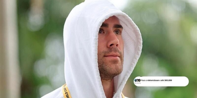 Vlahovic-Juve, rottura totale: rivolta dei tifosi dopo l'ultimo gesto social 1 Vlahovic-Juve, rottura totale: rivolta dei tifosi dopo l'ultimo gesto social
